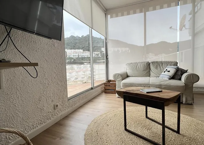 Precioso Duplex En Cala Salionc Tossa De Mar Apartman