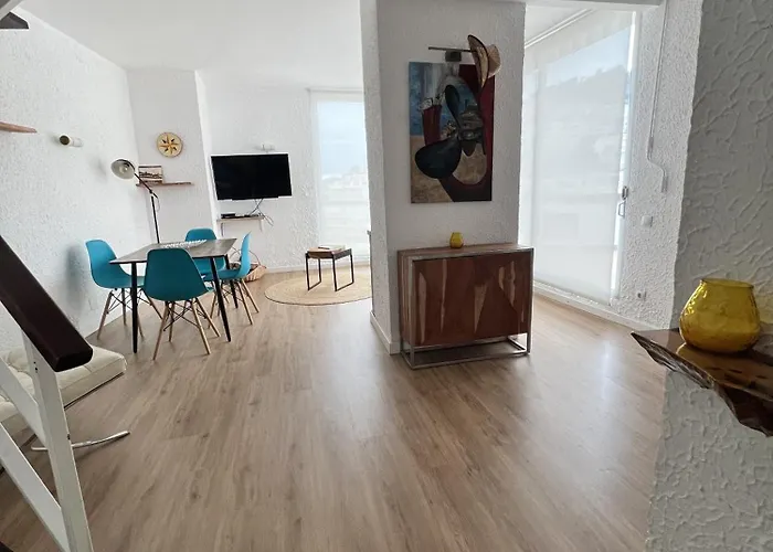 Precioso Duplex En Cala Salionc Tossa De Mar Χιρόνα